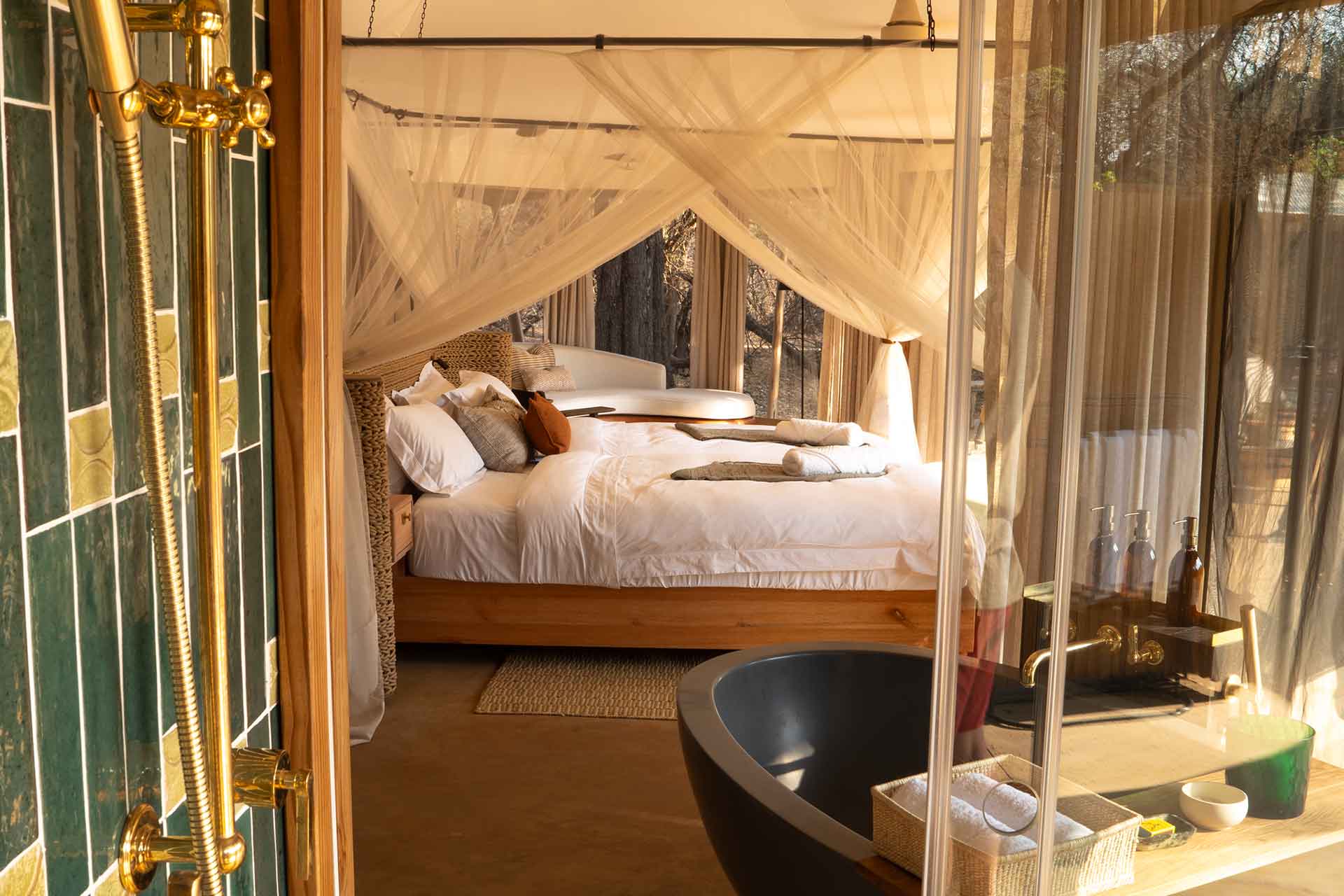Dadiso_Tented_Suite